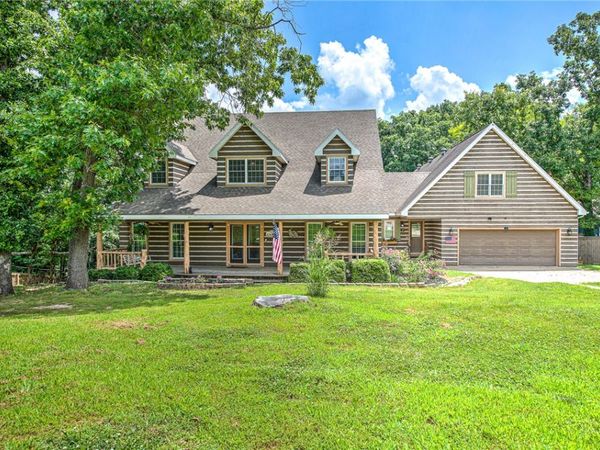 9570 Palomino Drive , Rogers, AR 72758