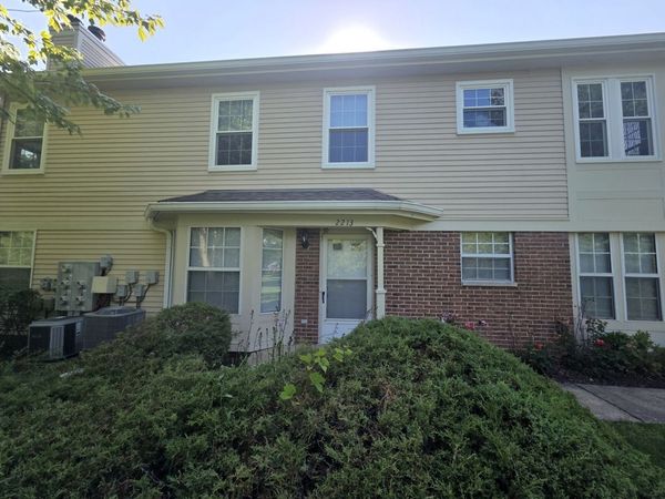 2213 CAMDEN Lane , Unit 2213, Hanover Park, IL 60133