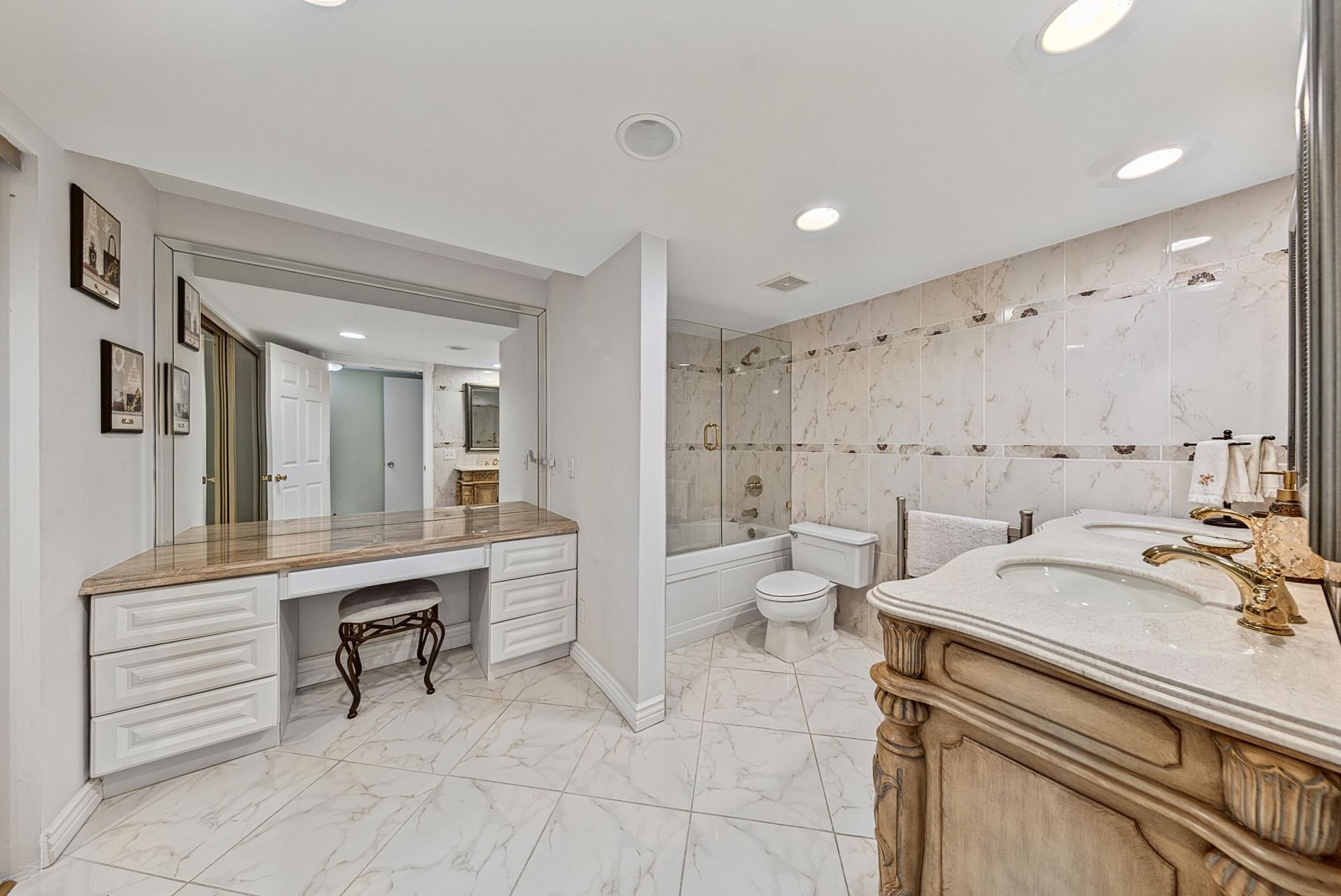 4020 W Palm Aire Drive, Unit 106, Pompano Beach, FL 33069 Photo