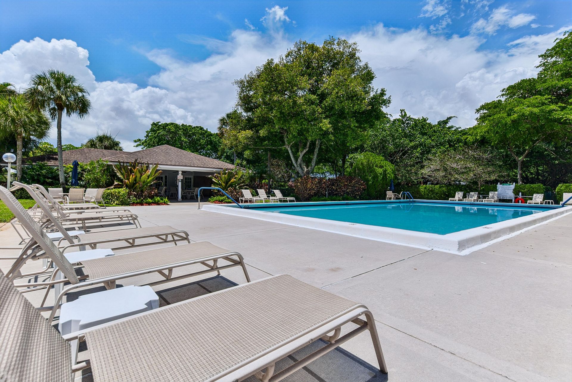 4020 W Palm Aire Drive, Unit 106, Pompano Beach, FL 33069 Photo