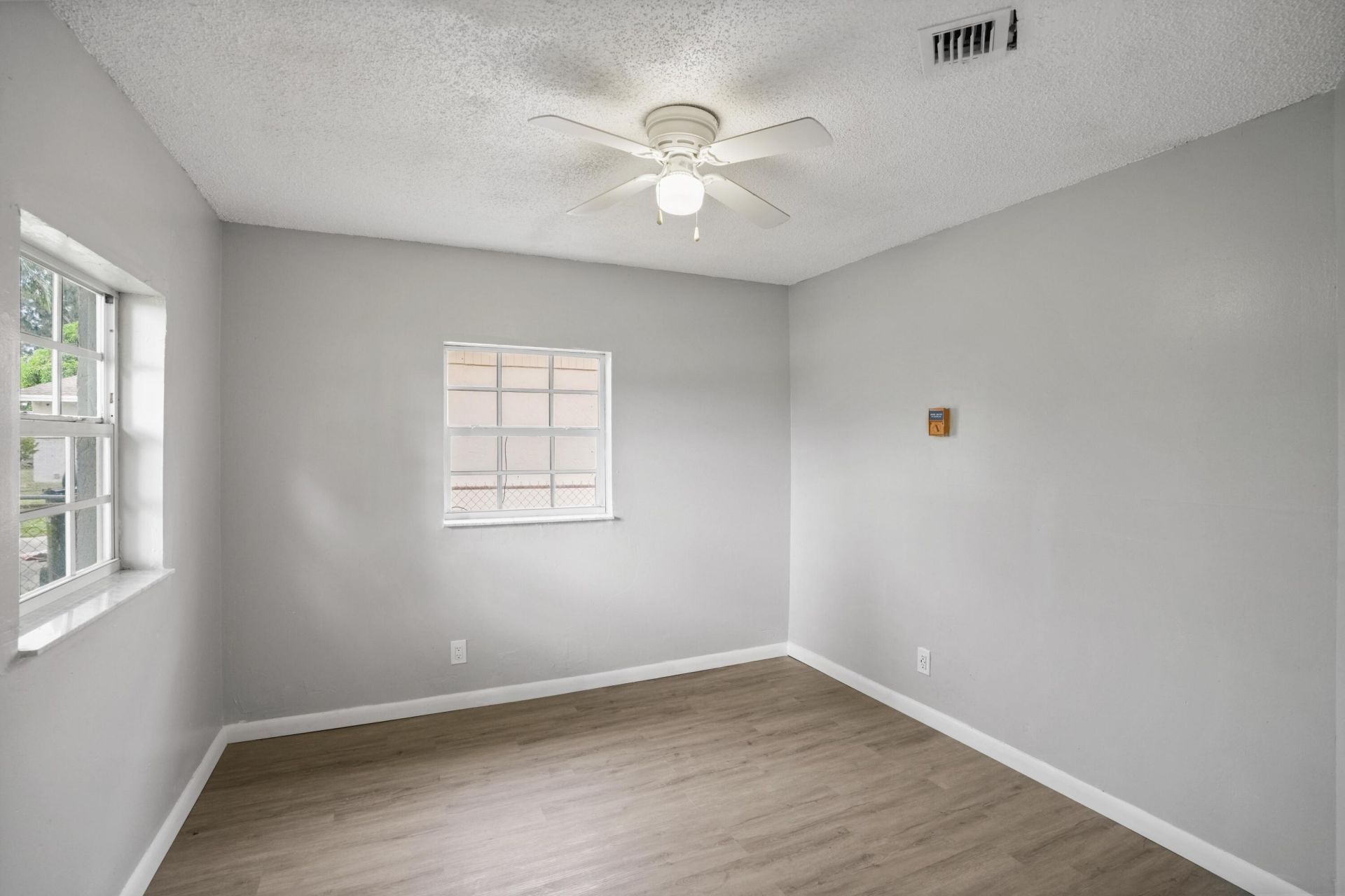 417 SW 8th Avenue, Delray Beach, FL 33444 Photo