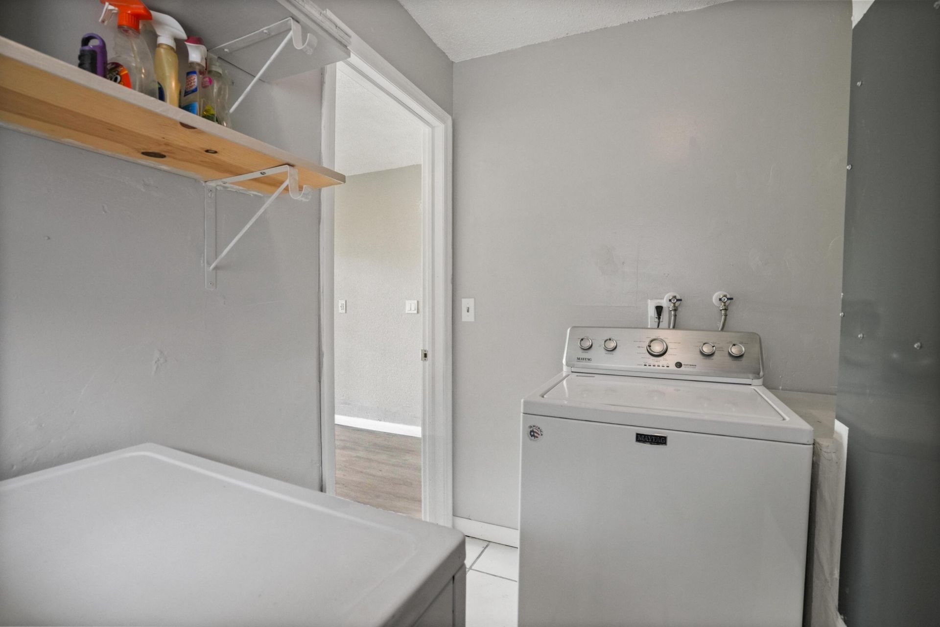 417 SW 8th Avenue, Delray Beach, FL 33444 Photo