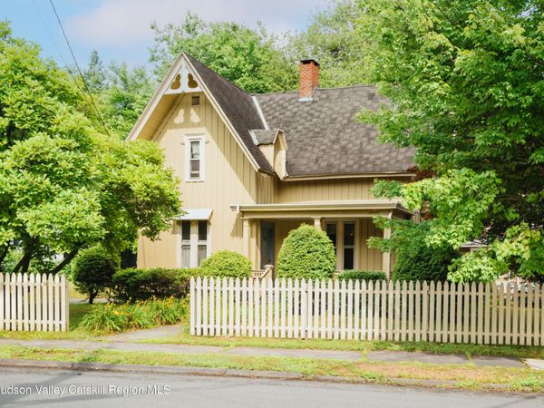 133 Pearl Street, Kingston, NY 12401