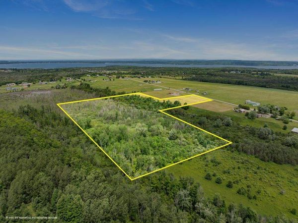 TBD Wickersham, Charlevoix, MI 49720