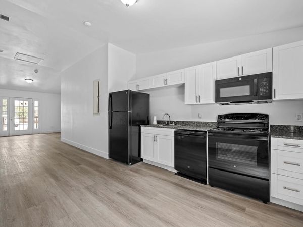 2282 Magnolia Circle, Unit 2, Tallahassee, FL 32301