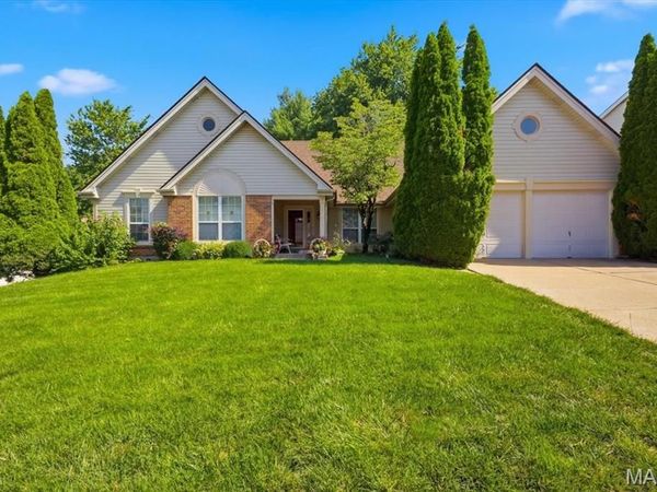 12939 Broadridge Lane , Black Jack, MO 63033