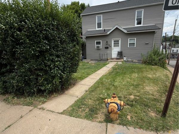 435 Kismet St, Unit 2, Carnegie, PA 15106