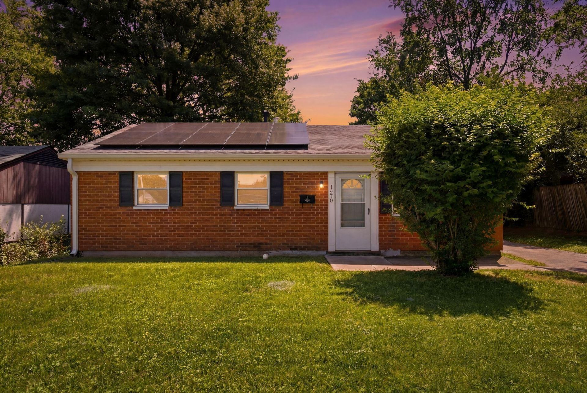1970 Knight Lane, Lexington, KY 40511 Main Photo