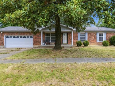 6502 Cady Drive, Louisville, KY 40258