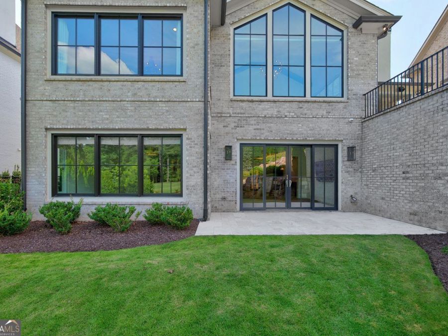 Property Image 128