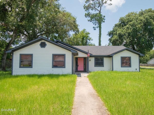 100 Pinedale Drive , St. Marys, GA 31558