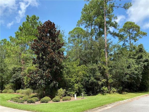 205 Stillwater Drive, St. Simons Island, GA 31522