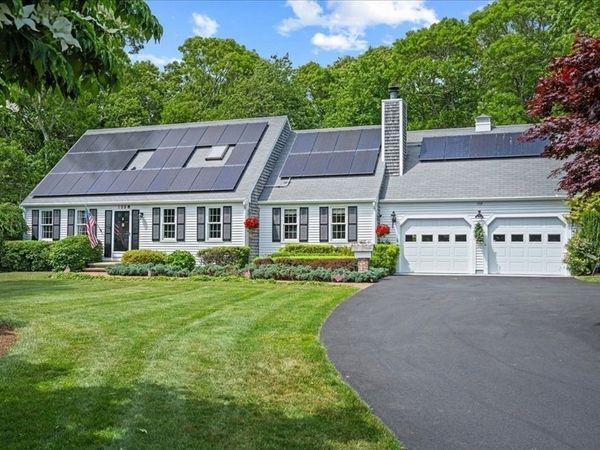 108 Marston Ave, Barnstable, MA 02647