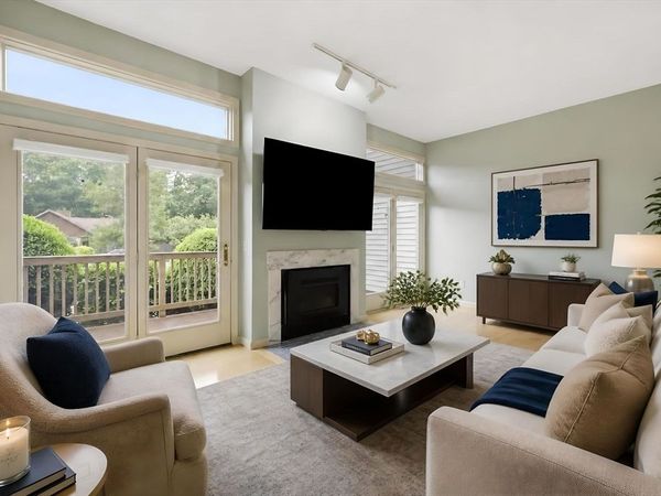 189 Pine Grove Dr, Unit 189, South Hadley, MA 01075