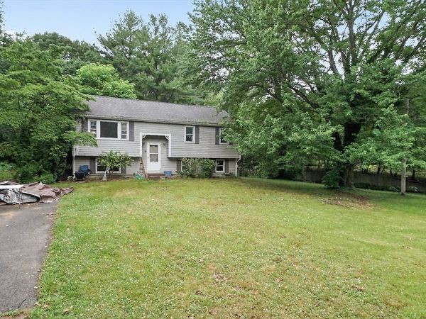 8 Patlena Dr, Norton, MA 02766