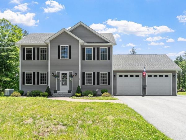 90 Royalston Rd N, Winchendon, MA 01475