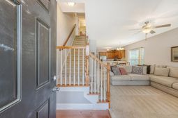 115 Tuscany Court photo 4