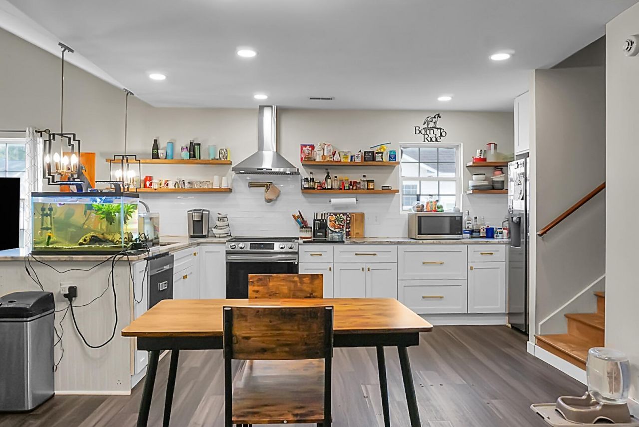 204 Cane Break Lane Photo 8