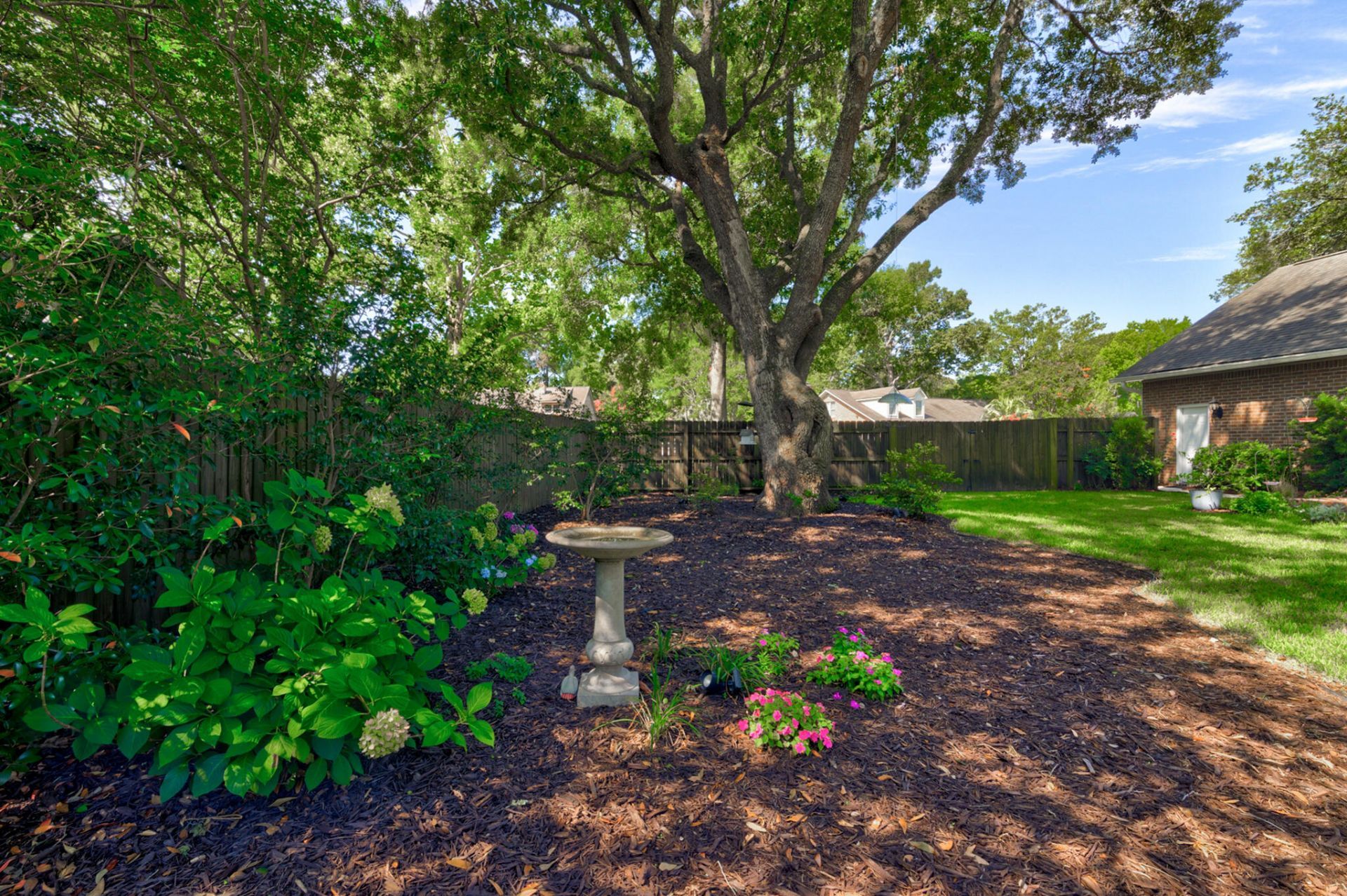 46 Hunters Forest Drive Photo 46