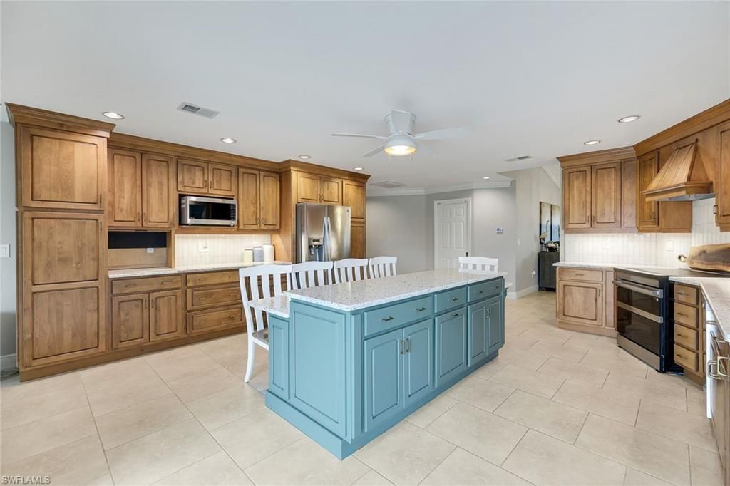 204 SE 20th Pl, Cape Coral, FL 33990 Photo