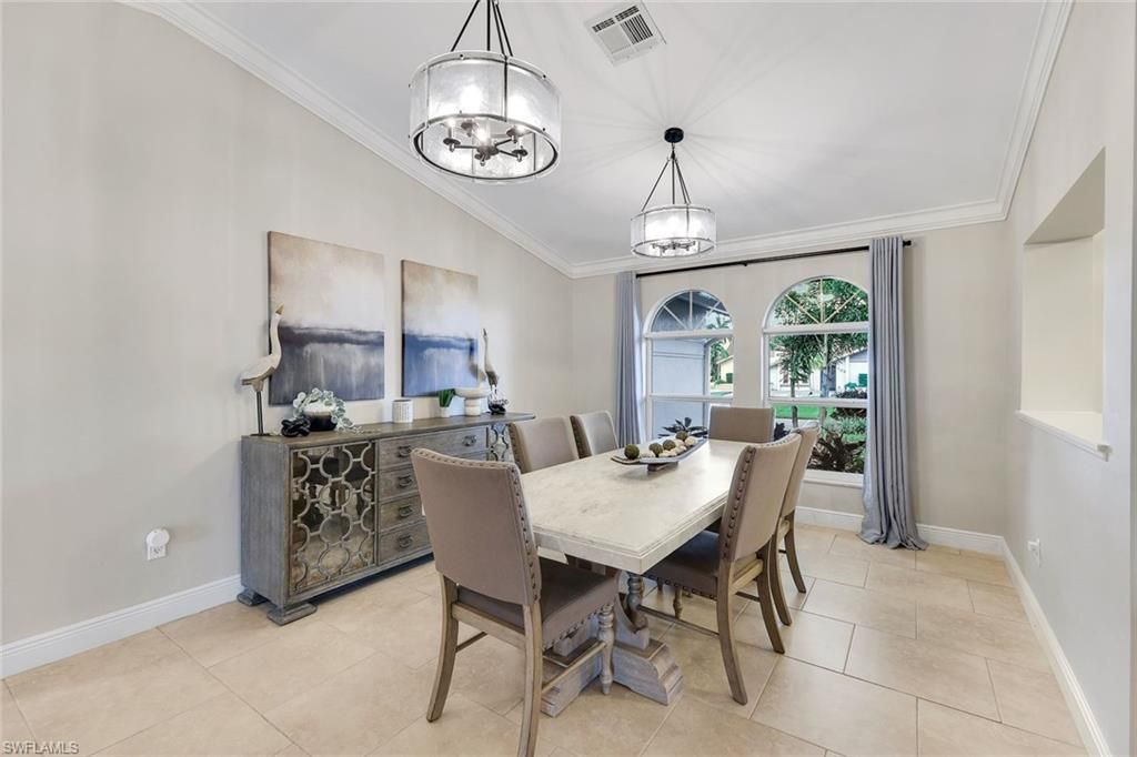 204 SE 20th Pl, Cape Coral, FL 33990 Photo
