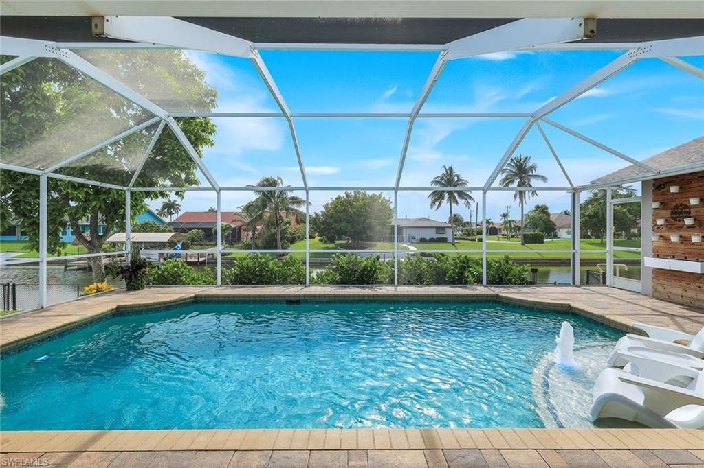 204 SE 20th Pl, Cape Coral, FL 33990 Photo