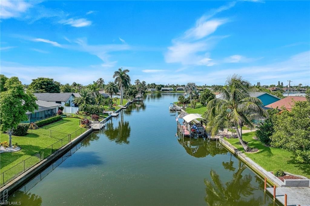 204 SE 20th Pl , Cape Coral, FL 33990 Photo