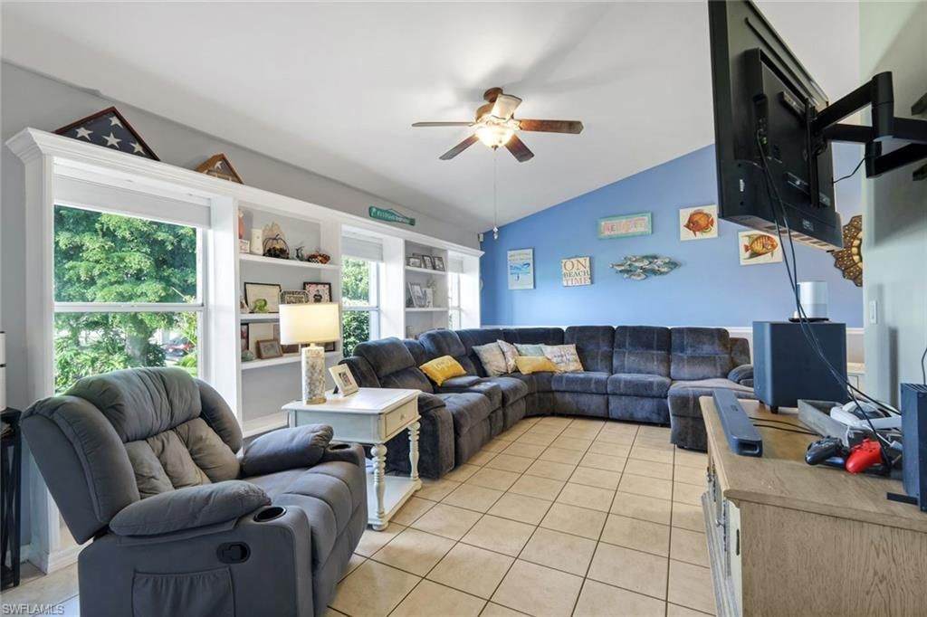 1923 SW 26th Ter, Cape Coral, FL 33914 Photo