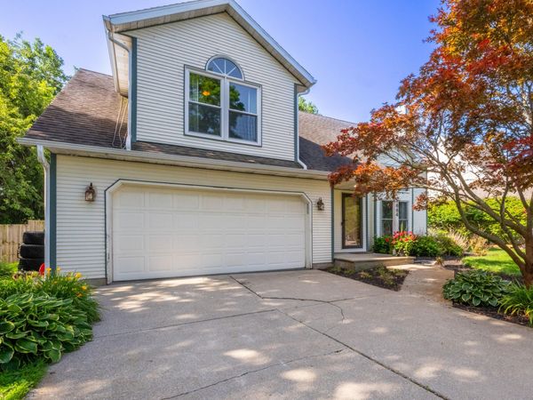 1664 Southfield Parkway, St. Joseph, MI 49085