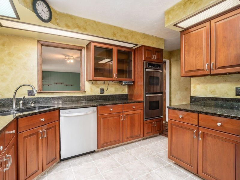 3419 Ridgewood Drive , Hilliard, OH 43026 Photo 33
