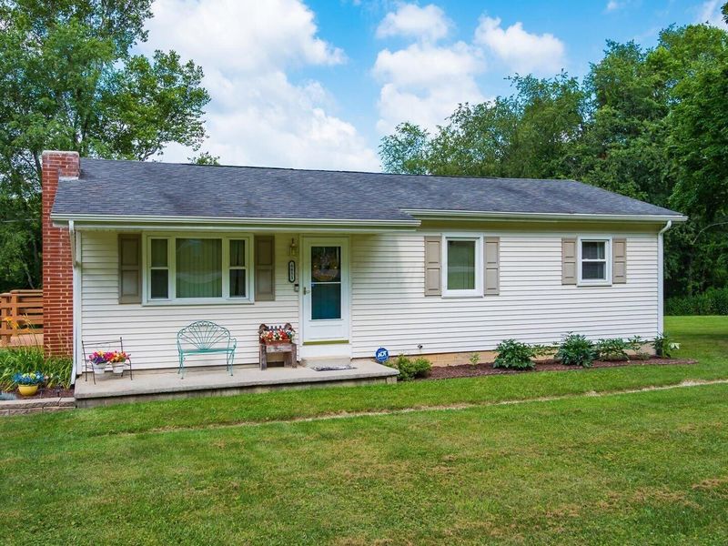 6651 Purity Road NE, Saint Louisville, OH 43071 Photo 2