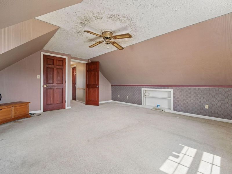263 Clark Drive , Circleville, OH 43113 Photo 12