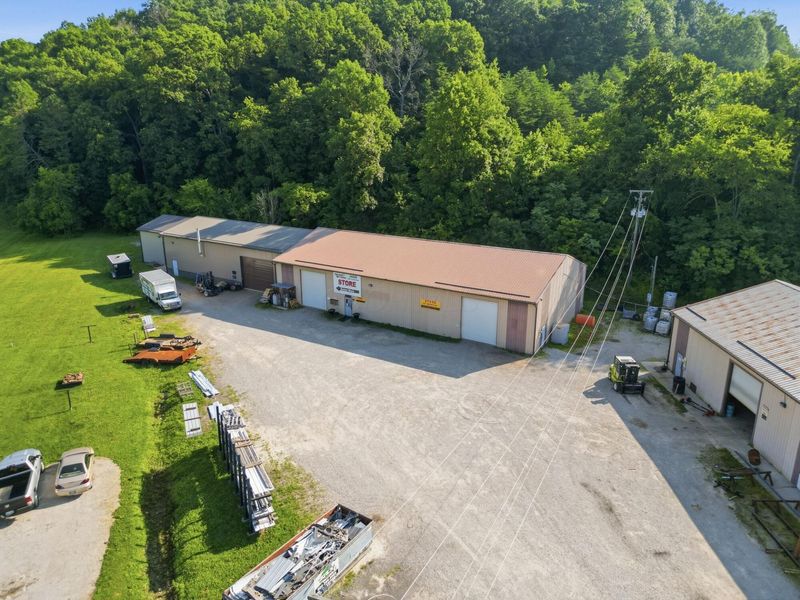 37062 Hocking Drive , Logan, OH 43138 Photo 4