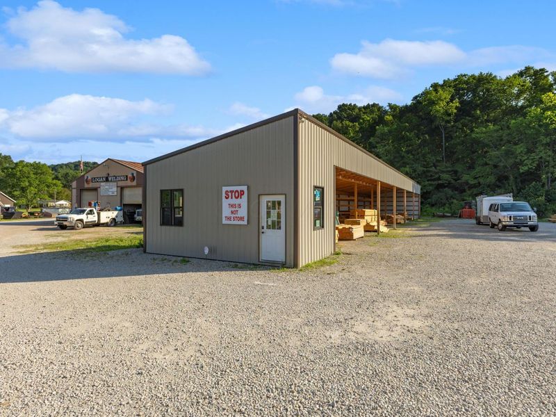 37062 Hocking Drive , Logan, OH 43138 Photo 69