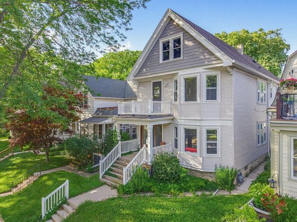 2972 S Wentworth AVENUE, Unit 2974, Milwaukee, WI 53207