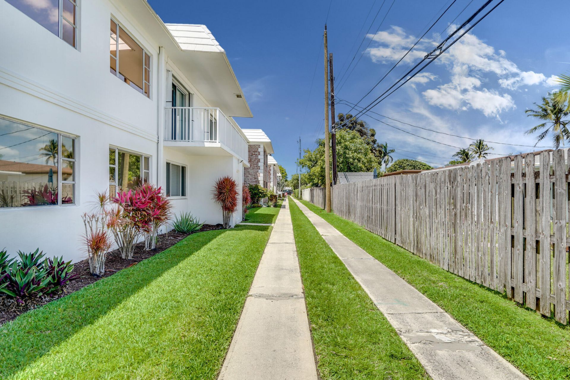 400 S Cypress Road, Unit 404, Pompano Beach, FL 33060 Photo