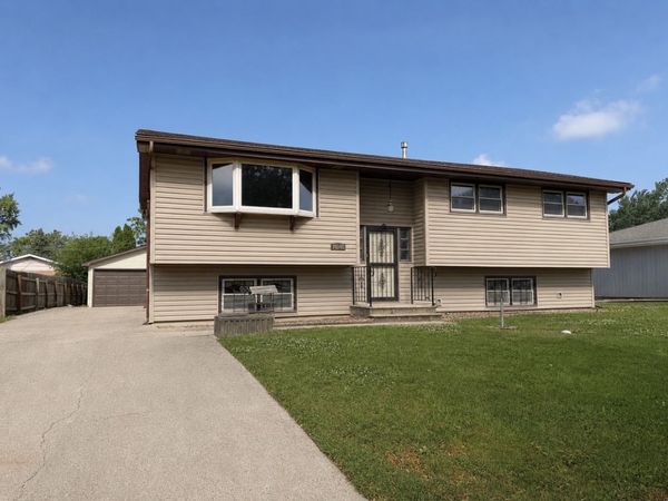 14640 S 135th Avenue , Lockport, IL 60441