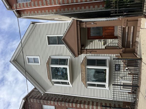 1340 N Cleaver Street , Chicago, IL 60642