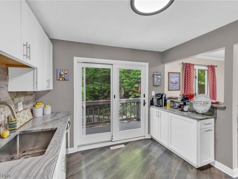9412 Munich Drive, Parma, OH 44130 Photo 13