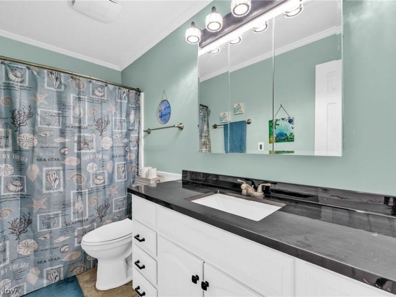 9412 Munich Drive, Parma, OH 44130 Photo 16