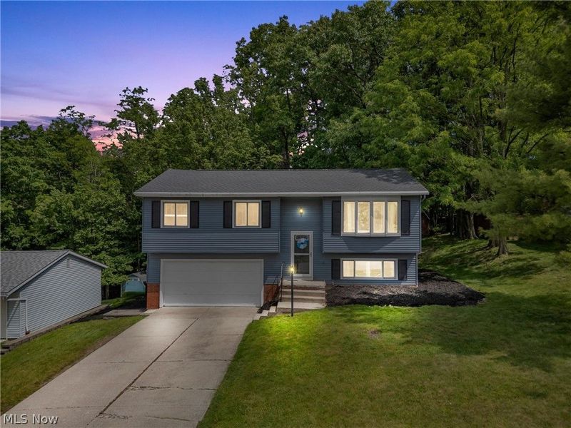 9412 Munich Drive, Parma, OH 44130 Photo 2