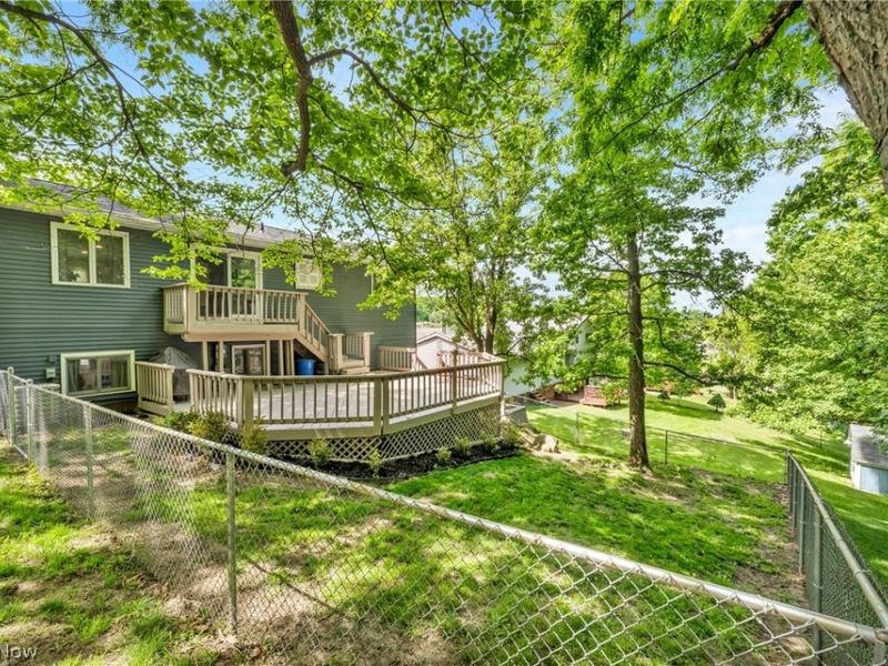 9412 Munich Drive, Parma, OH 44130 Photo 28