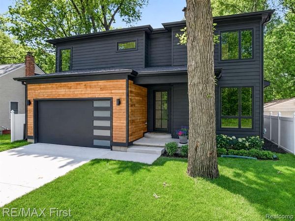1037 Butternut Avenue, Royal Oak, MI 48073