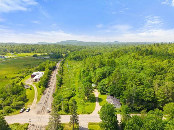 532 Lebanon Road , Winterport, ME 04496