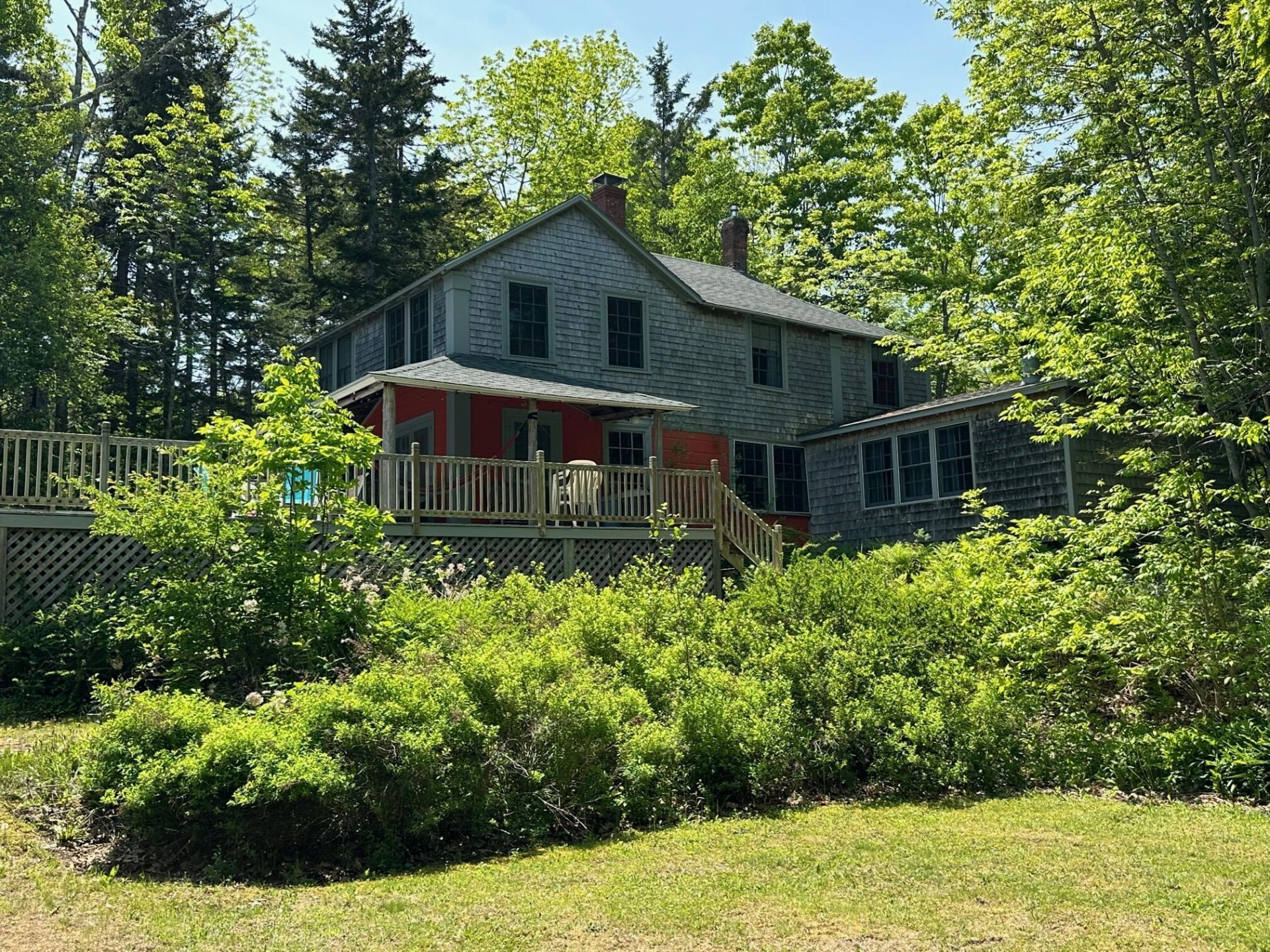 68 Cliff Road, Northport, ME 04849 Main Photo