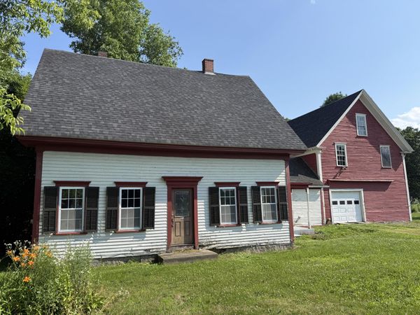 111 Kinderhook Street , Randolph, ME 04346