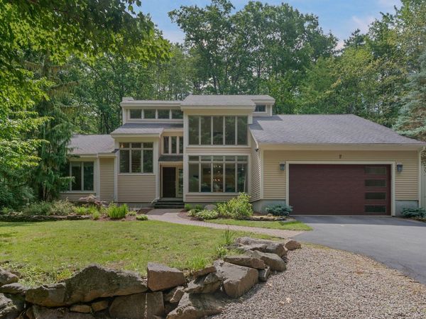 2 Wander Hill Road, York, ME 03902