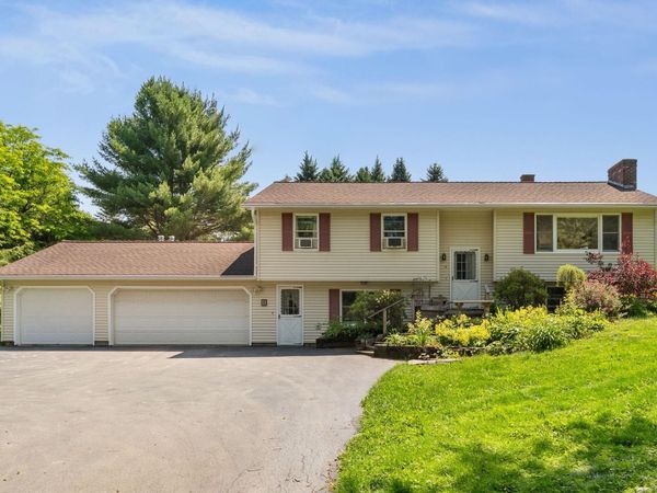 11 Birchwood Park Drive, Barre Town, VT 05641