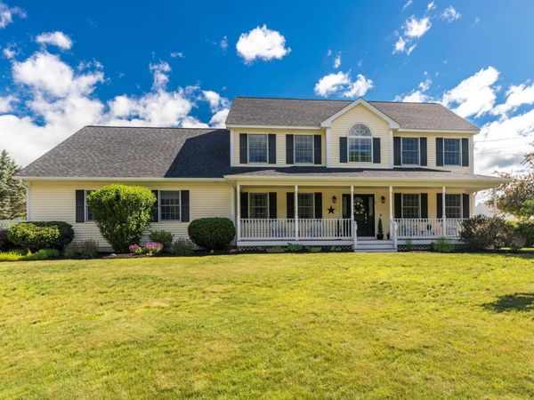 7 Lisa Lane, Rochester, NH 03868