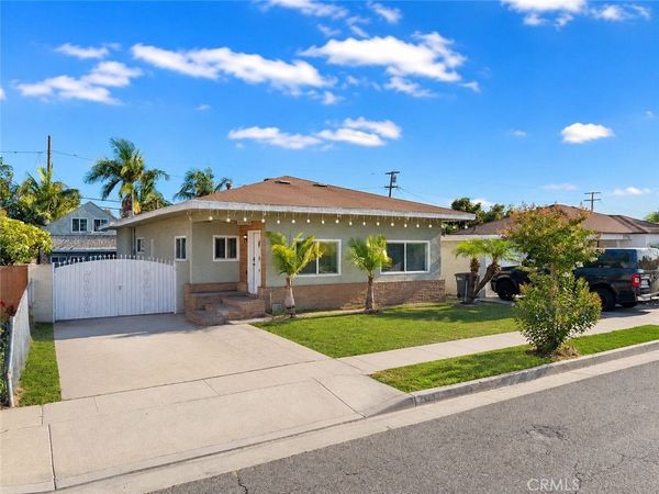 2980 Oakwood Avenue, Lynwood, CA 90262